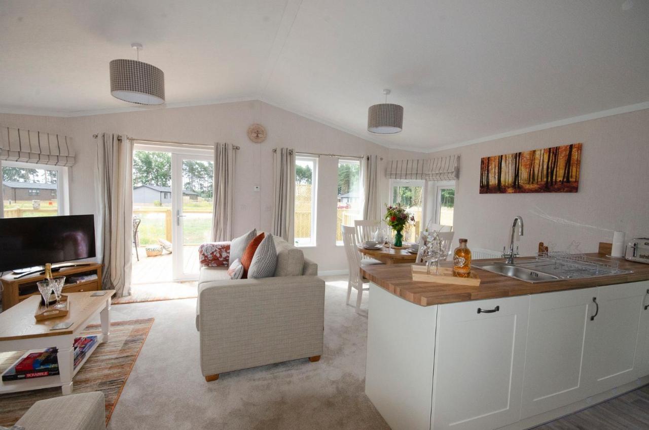 Hollicarrs Holiday Park - Hares Leap Riccall Exterior foto
